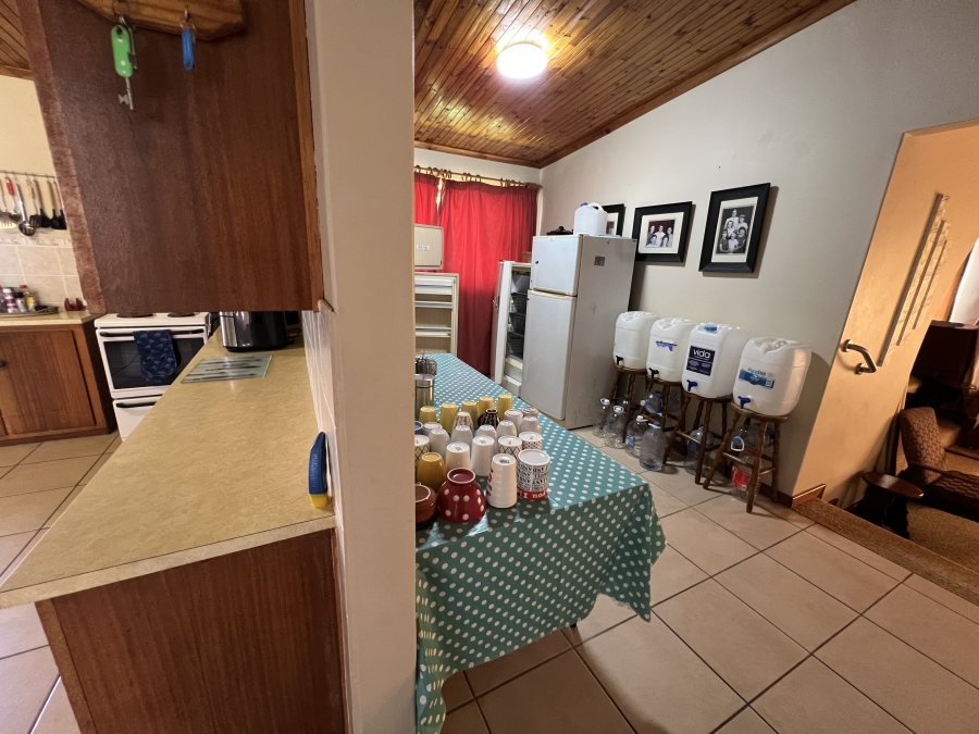 5 Bedroom Property for Sale in Ferreira Town Eastern Cape